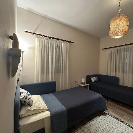 Genari Beach Apartments Levendokhórion Eksteriør bilde