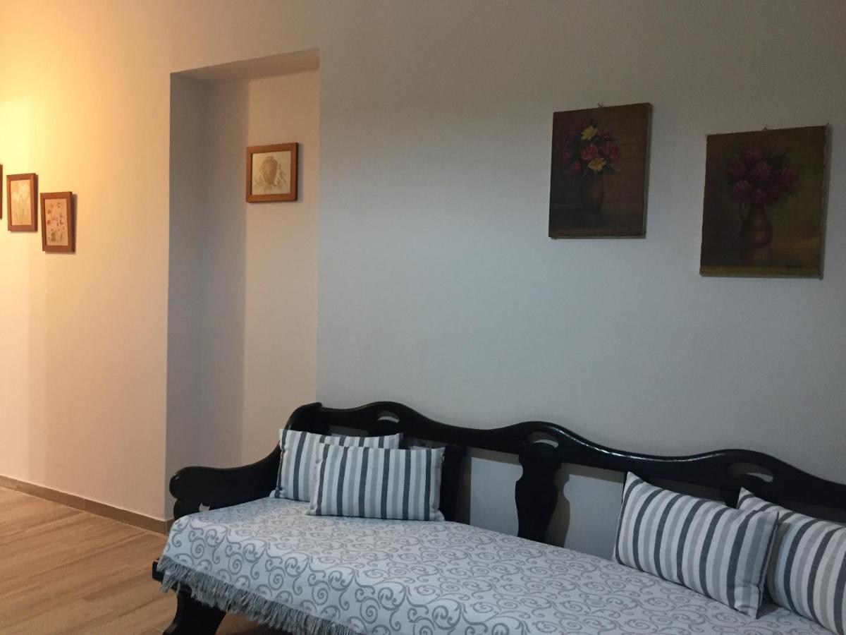 Genari Beach Apartments Levendokhórion Eksteriør bilde