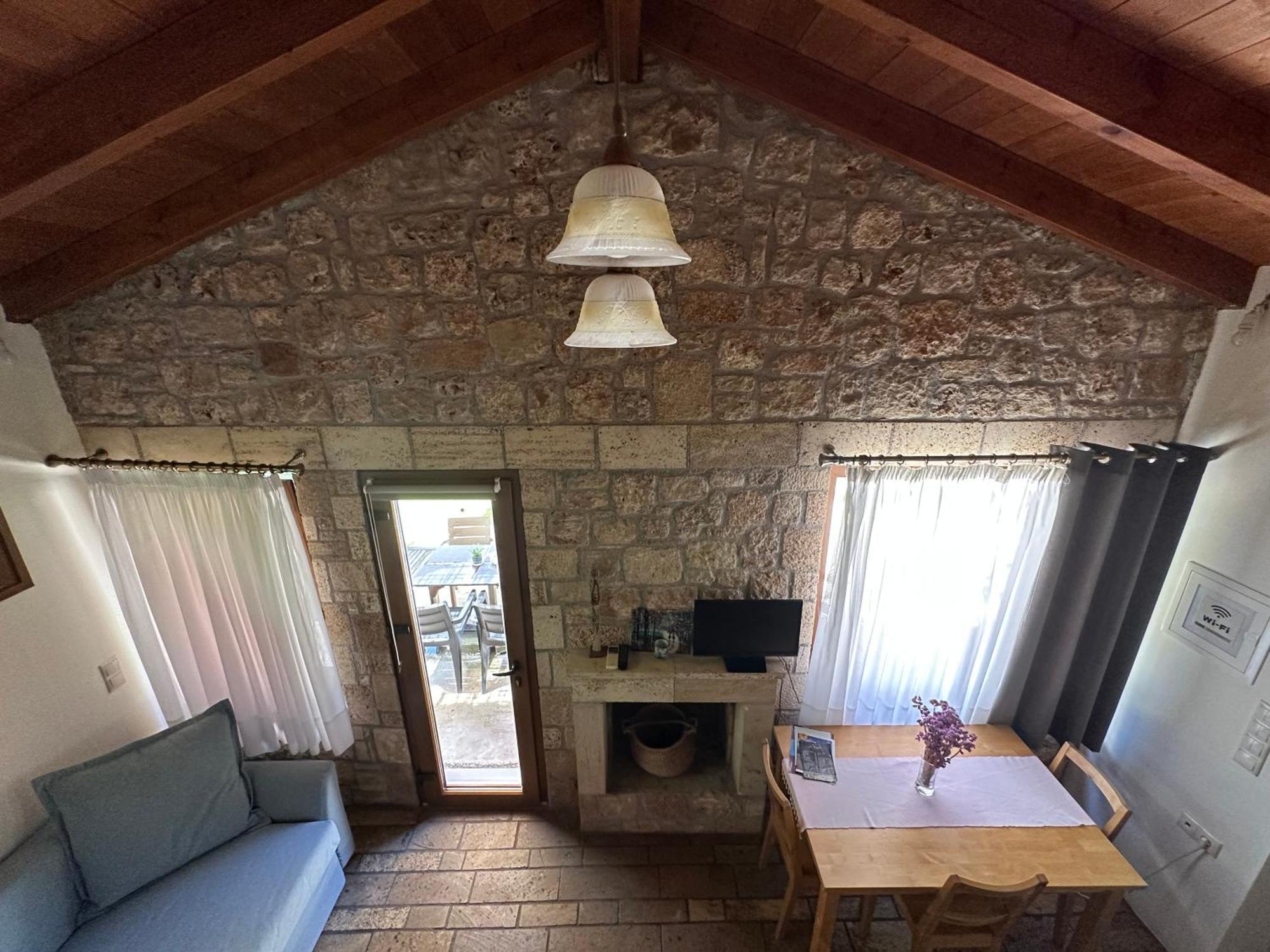 Genari Beach Apartments Levendokhórion Eksteriør bilde